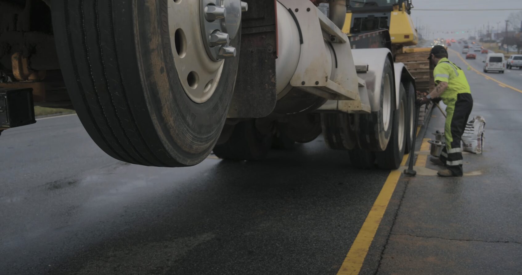 Heavy duty tow truck providing long distance towing service on highway in Utah